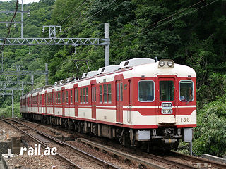 Adl1361Ԃ擪ɂ4A