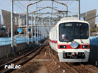 �_�˓d�S2025�N�N���X�}�X���2002F2001�~3